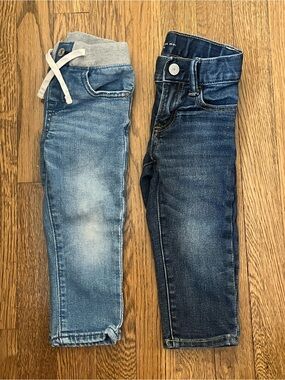 Lot of 2 Baby Gap Jeans Boys Size 18-24 Months Elastic/Adjustable Waist